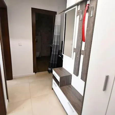 Inb Banishora Spot Apartmán *