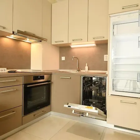 Inb Banishora Spot Apartmán *
